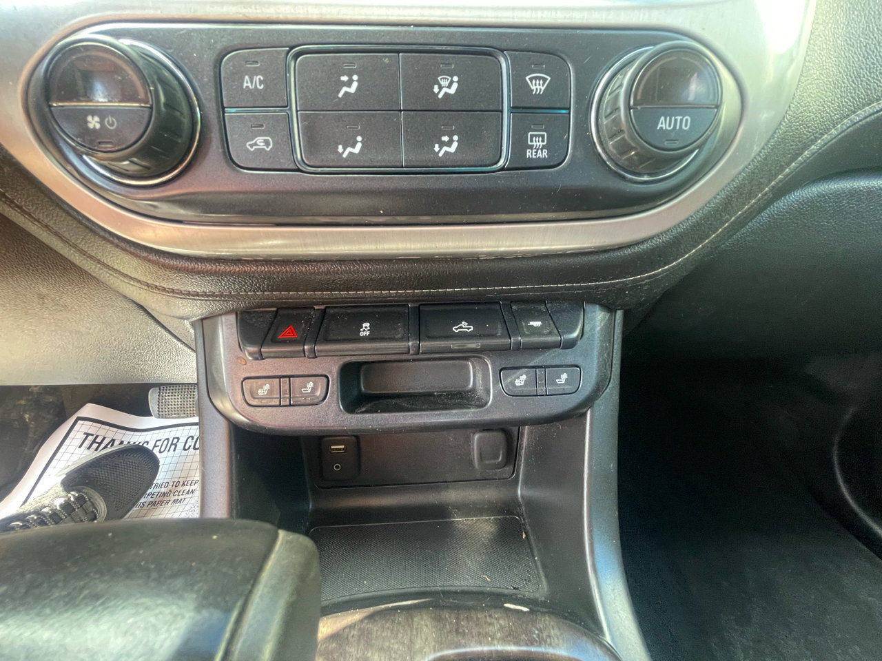 Used 2017 GMC Canyon SLT image 14