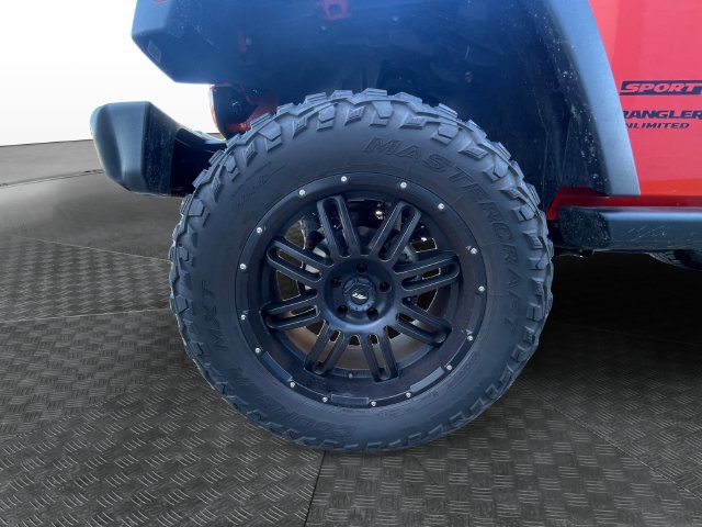 Used 2015 Jeep Wrangler Unlimited Sport w/ Quick Order Package 24S AWD/4WD image 13