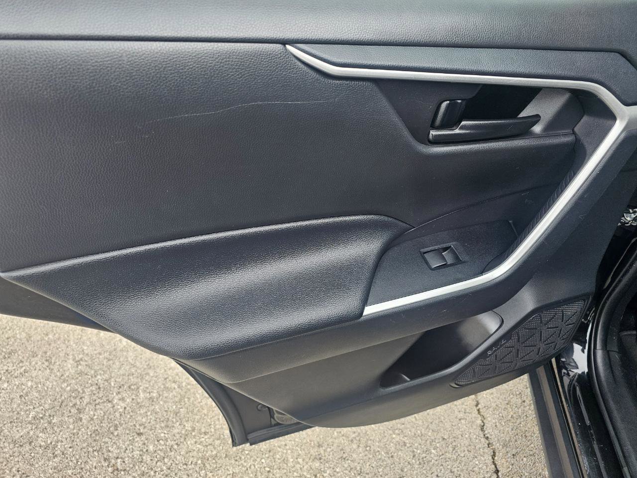 Used 2020 Toyota RAV4 LE w/ All Weather Liner Package image 22