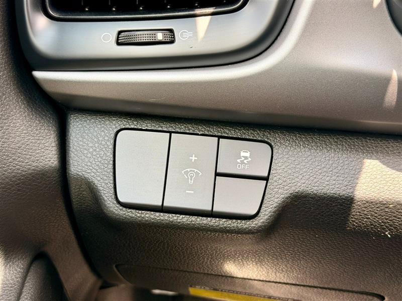 Used 2021 Kia Rio S w/ Technology Package FWD image 8