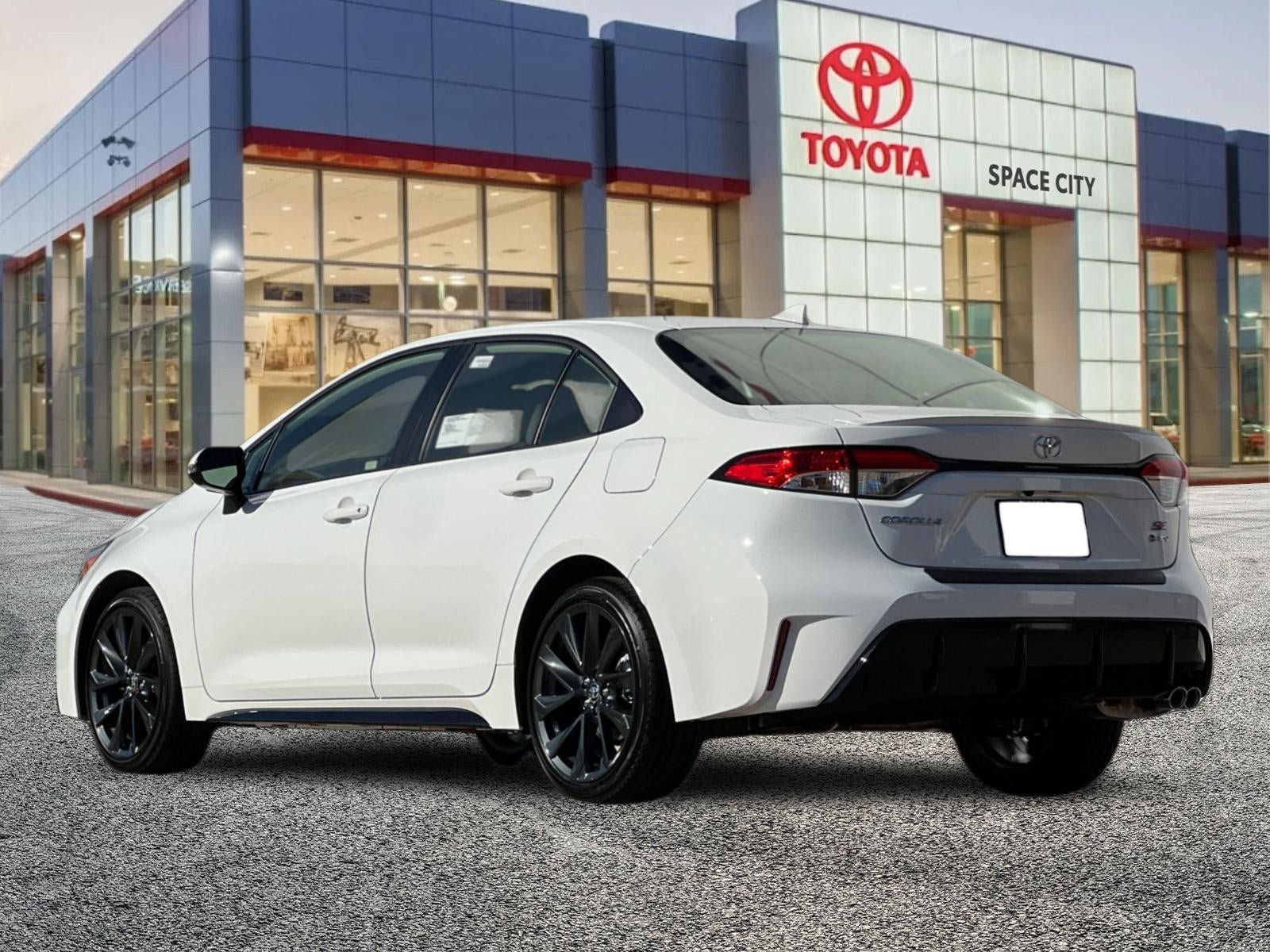 New 2026 Toyota Corolla SE FWD image 4