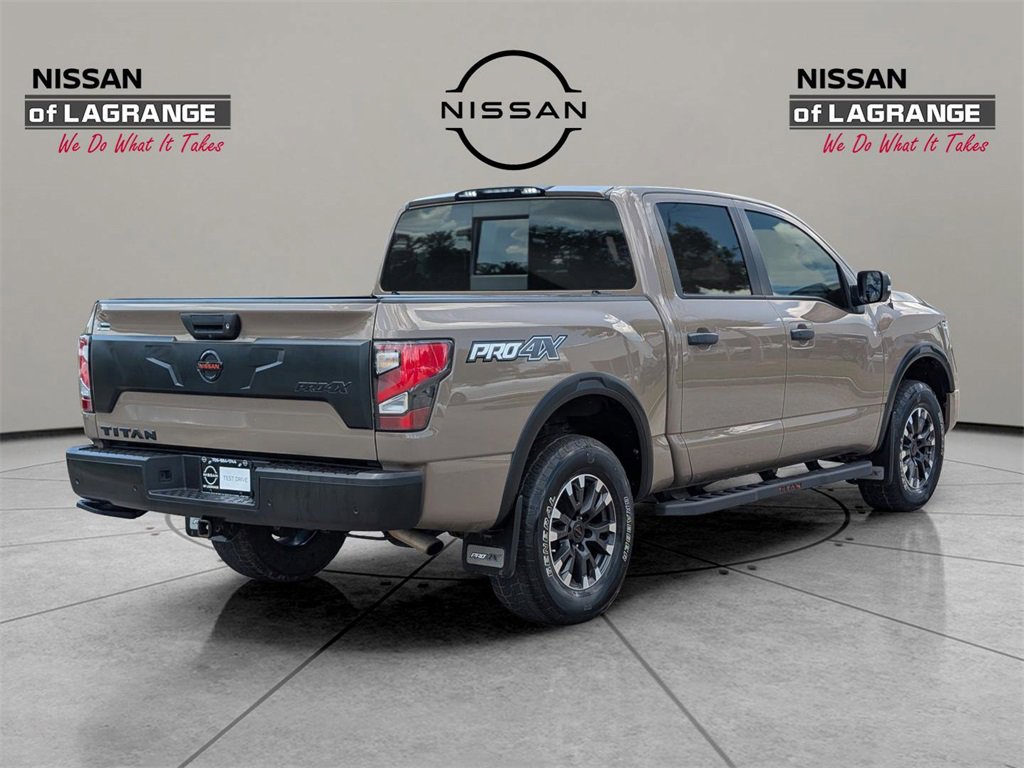 Used 2021 Nissan Titan PRO-4X w/ Pro-4x Convenience Package image 5