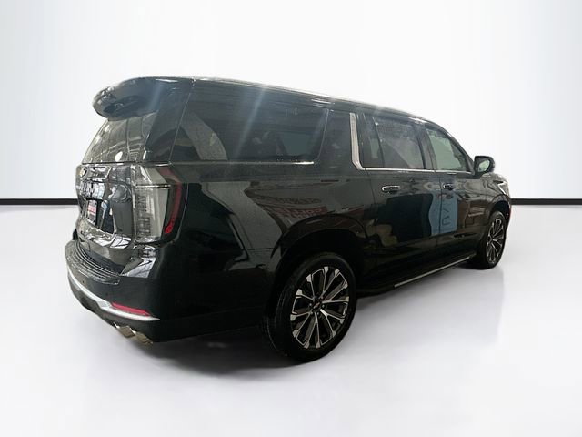 New 2026 Chevrolet Suburban High Country w/ Sun And Tow Package image 6