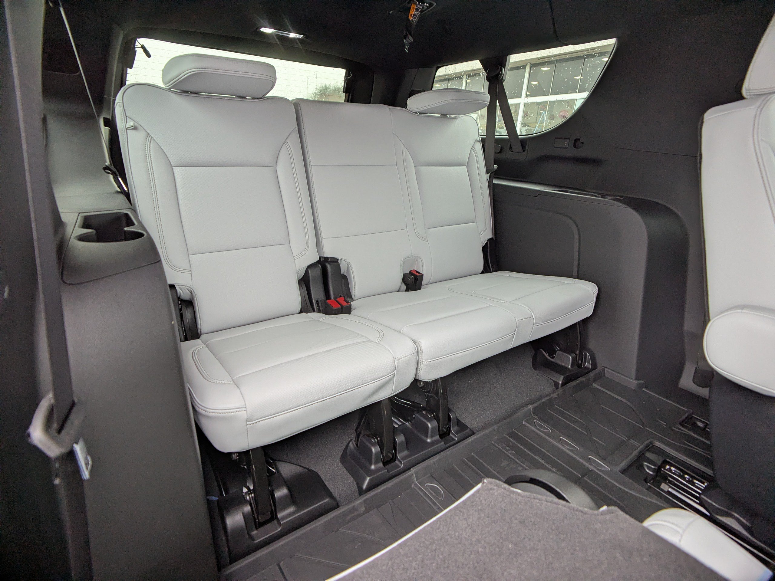 New 2026 Chevrolet Suburban Premier w/ Sun And Tow Package AWD/4WD image 12