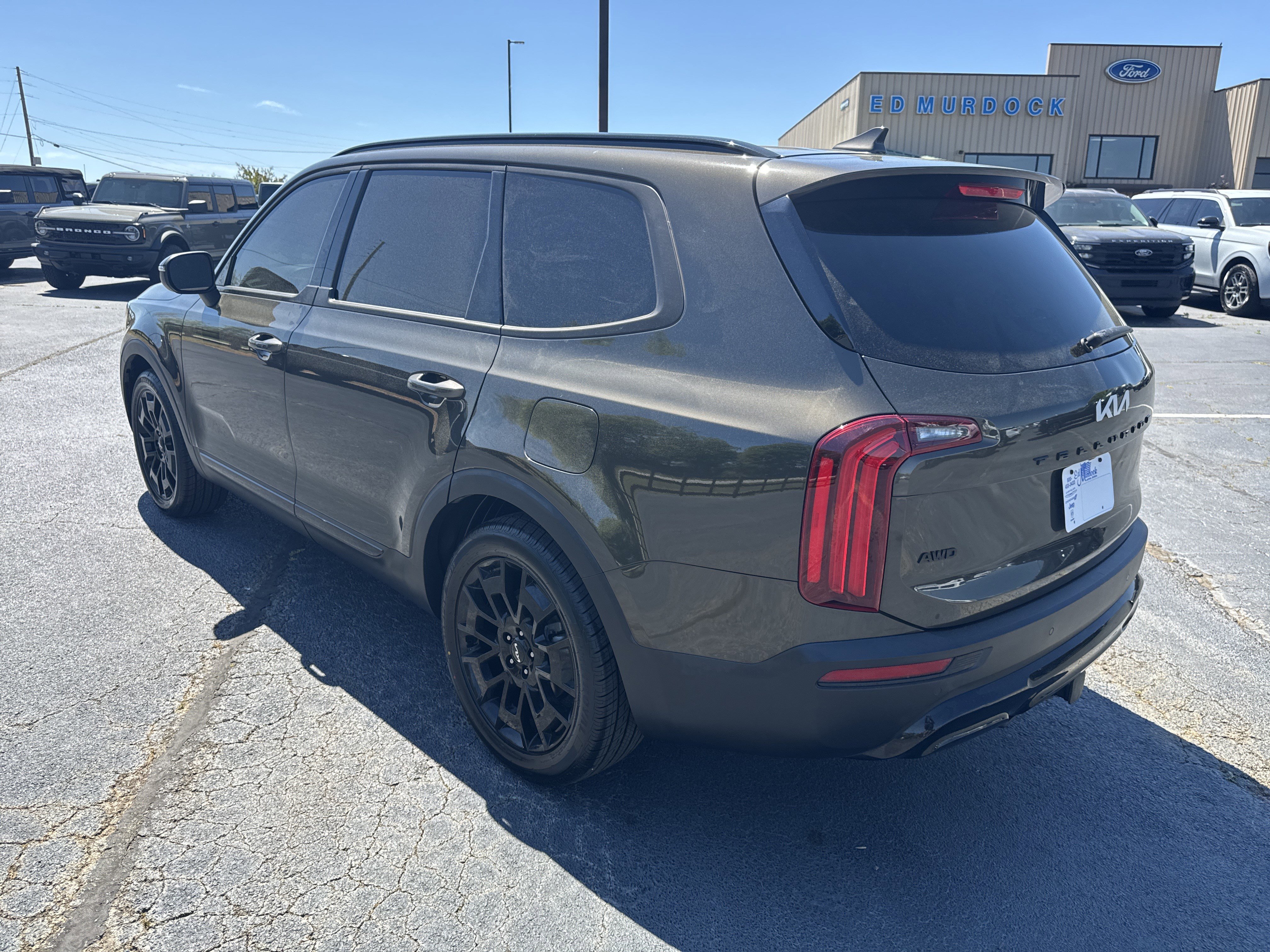 Used 2022 Kia Telluride EX w/ EX Premium Package AWD/4WD image 8