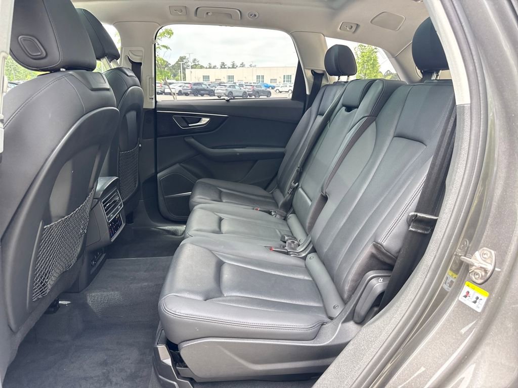 Used 2022 Audi Q7 3.0T Prestige AWD/4WD image 30