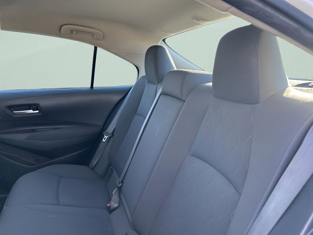 Used 2020 Toyota Corolla LE image 12