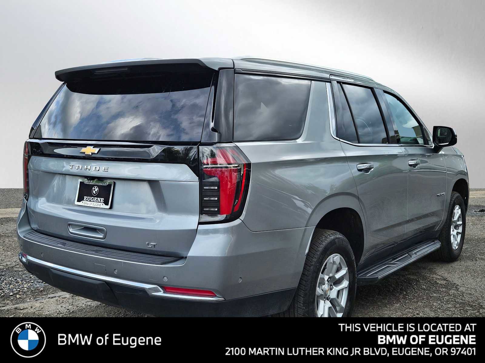Used 2025 Chevrolet Tahoe LT image 3