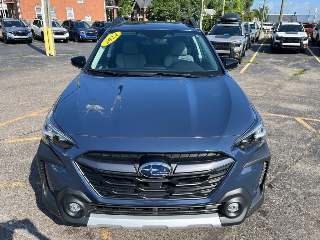 Certified 2024 Subaru Outback Limited AWD/4WD image 2