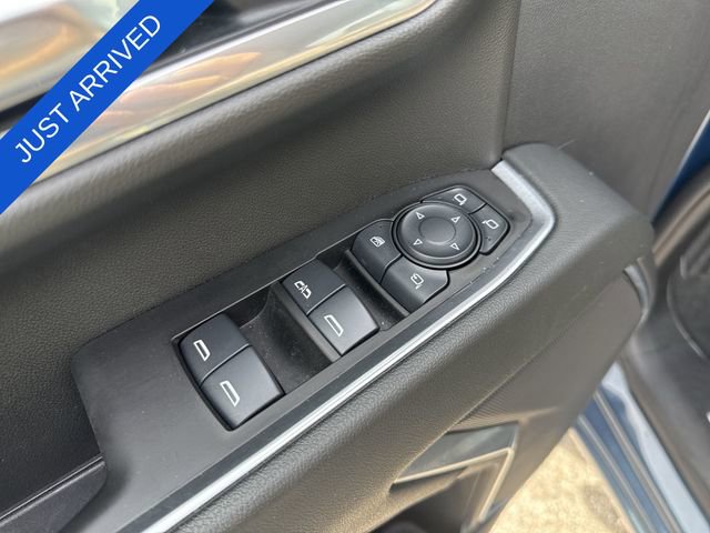 Used 2025 Chevrolet Silverado 2500 LT w/ Convenience Package AWD/4WD image 13