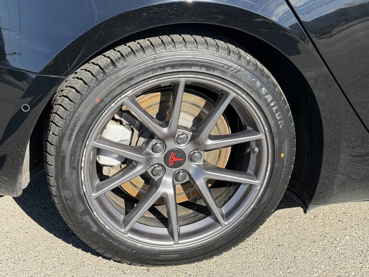 Used 2021 Tesla Model 3 Standard Range Plus RWD image 16