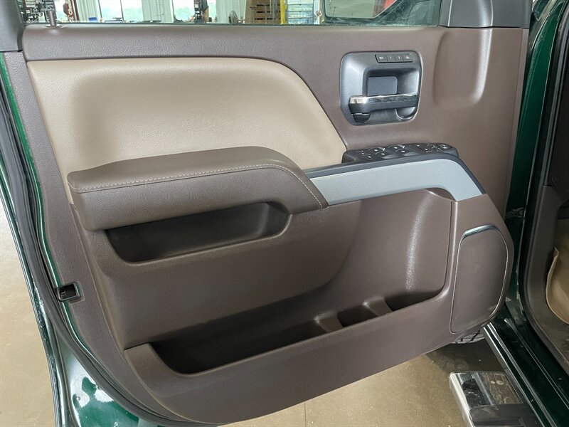 Used 2014 Chevrolet Silverado 1500 LTZ Z71 AWD/4WD image 18