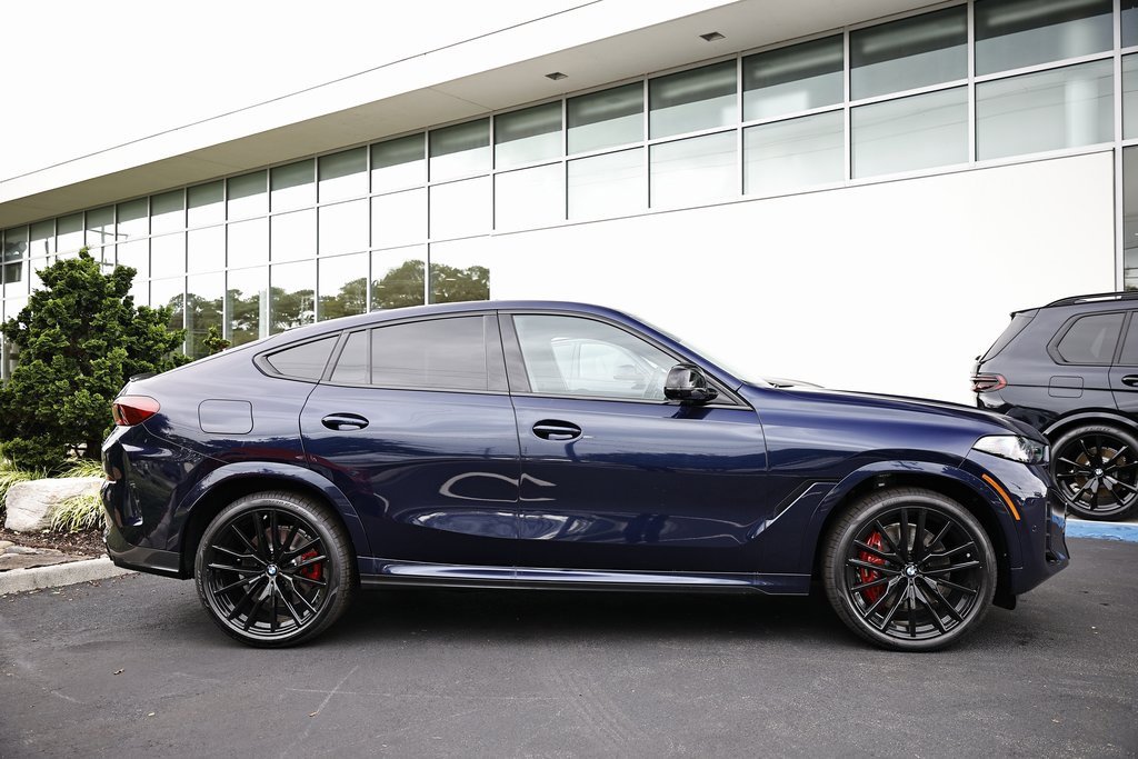 New 2026 BMW X6 M60i w/ Executive Package image 3