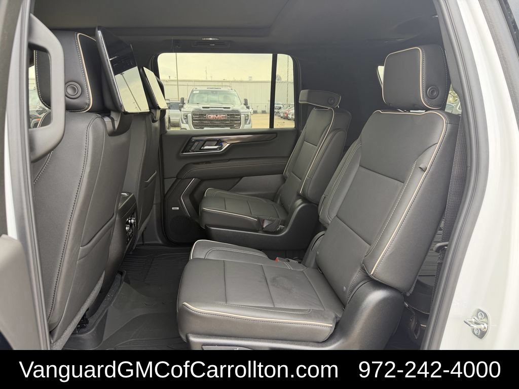 New 2026 GMC Yukon XL Elevation w/ Elevation Premium Package AWD/4WD image 25