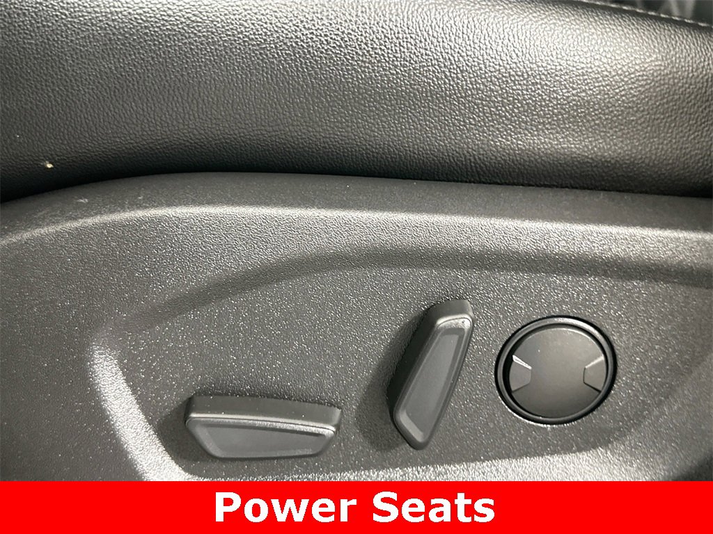 Used 2024 Ford Edge Titanium image 15