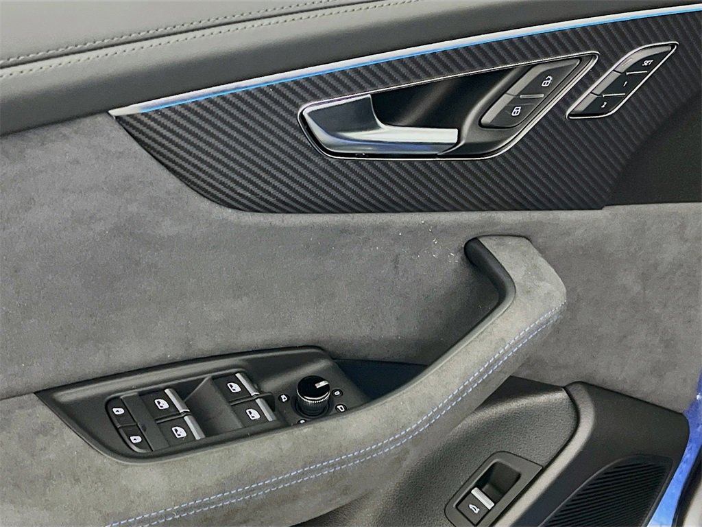 New 2026 Audi RS Q8 performance image 19