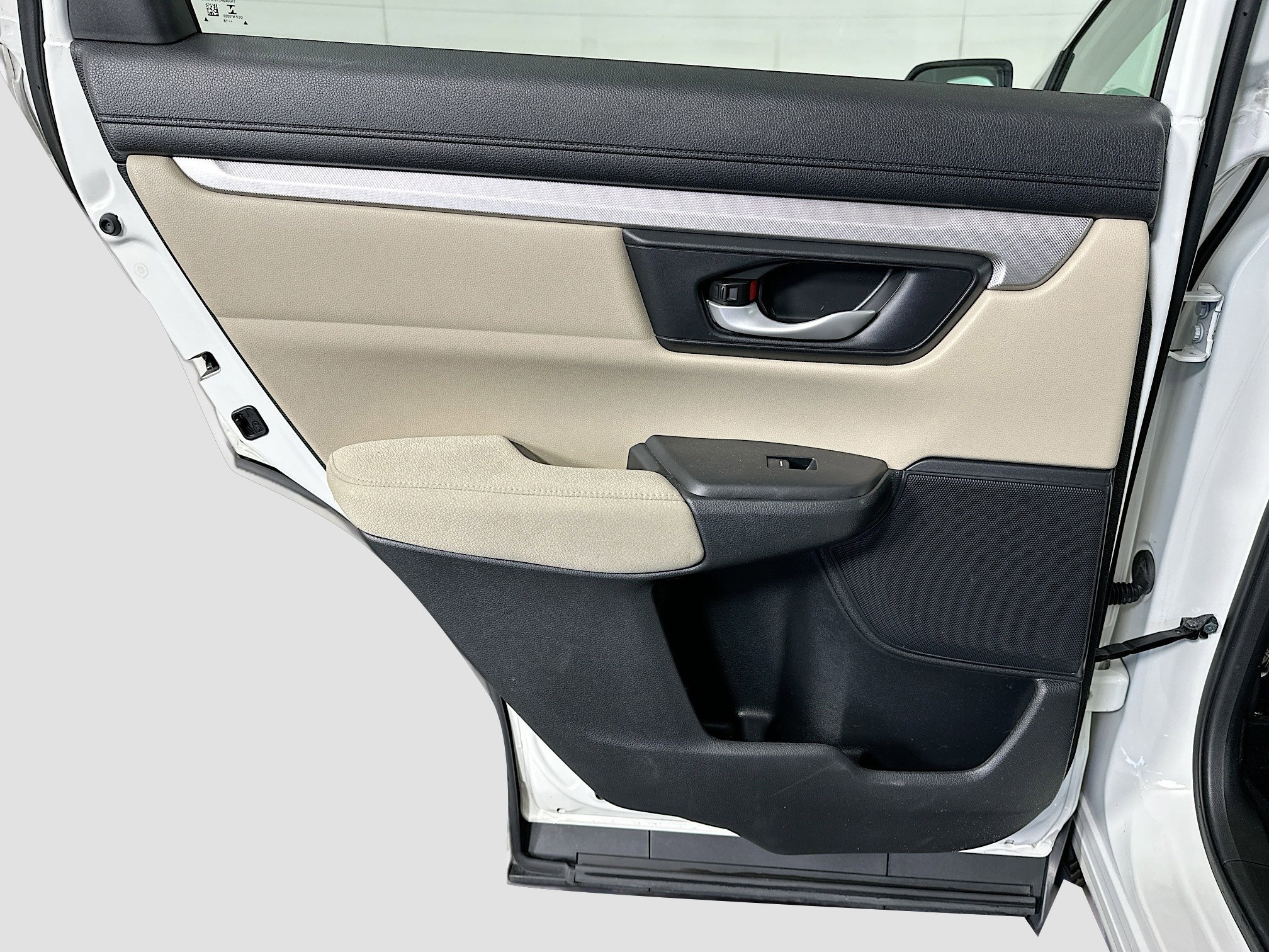 Used 2018 Honda CR-V LX image 24