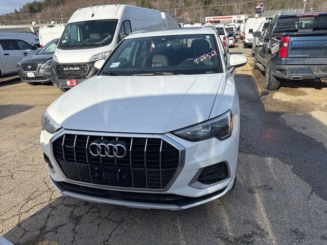 Used 2020 Audi Q3 2.0T Premium image 3