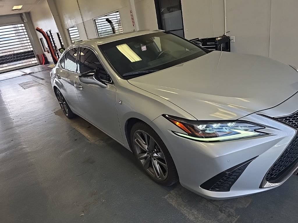 Used 2019 Lexus ES 350 F Sport w/ Accessory Package 2 FWD image 1