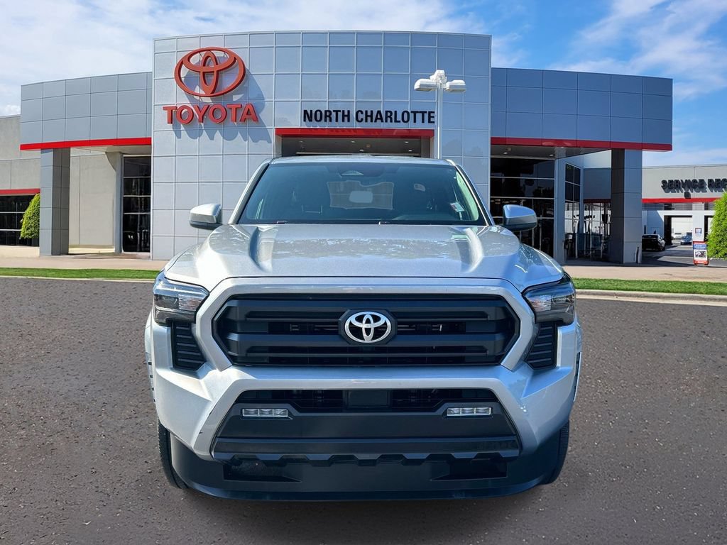 Used 2024 Toyota Tacoma SR5 AWD/4WD image 3