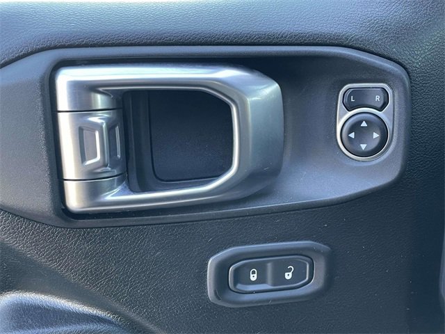 Used 2020 Jeep Wrangler Unlimited Sport image 17