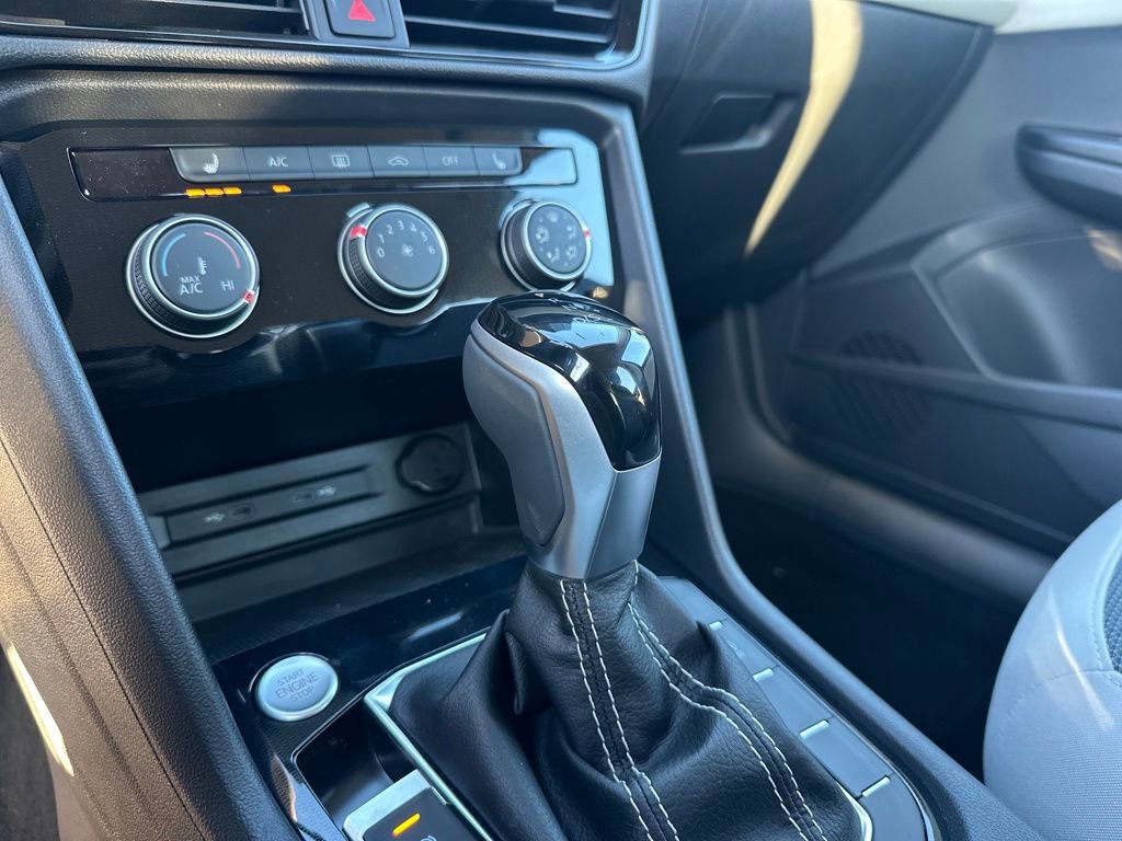 New 2026 Volkswagen Taos S image 17