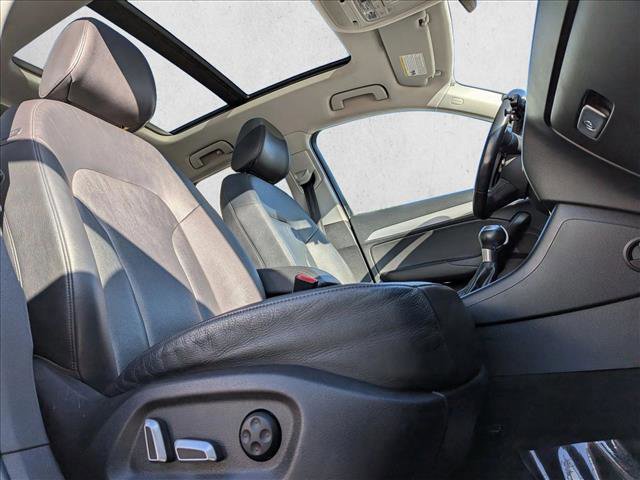 Used 2017 Audi Q3 2.0T Premium image 25