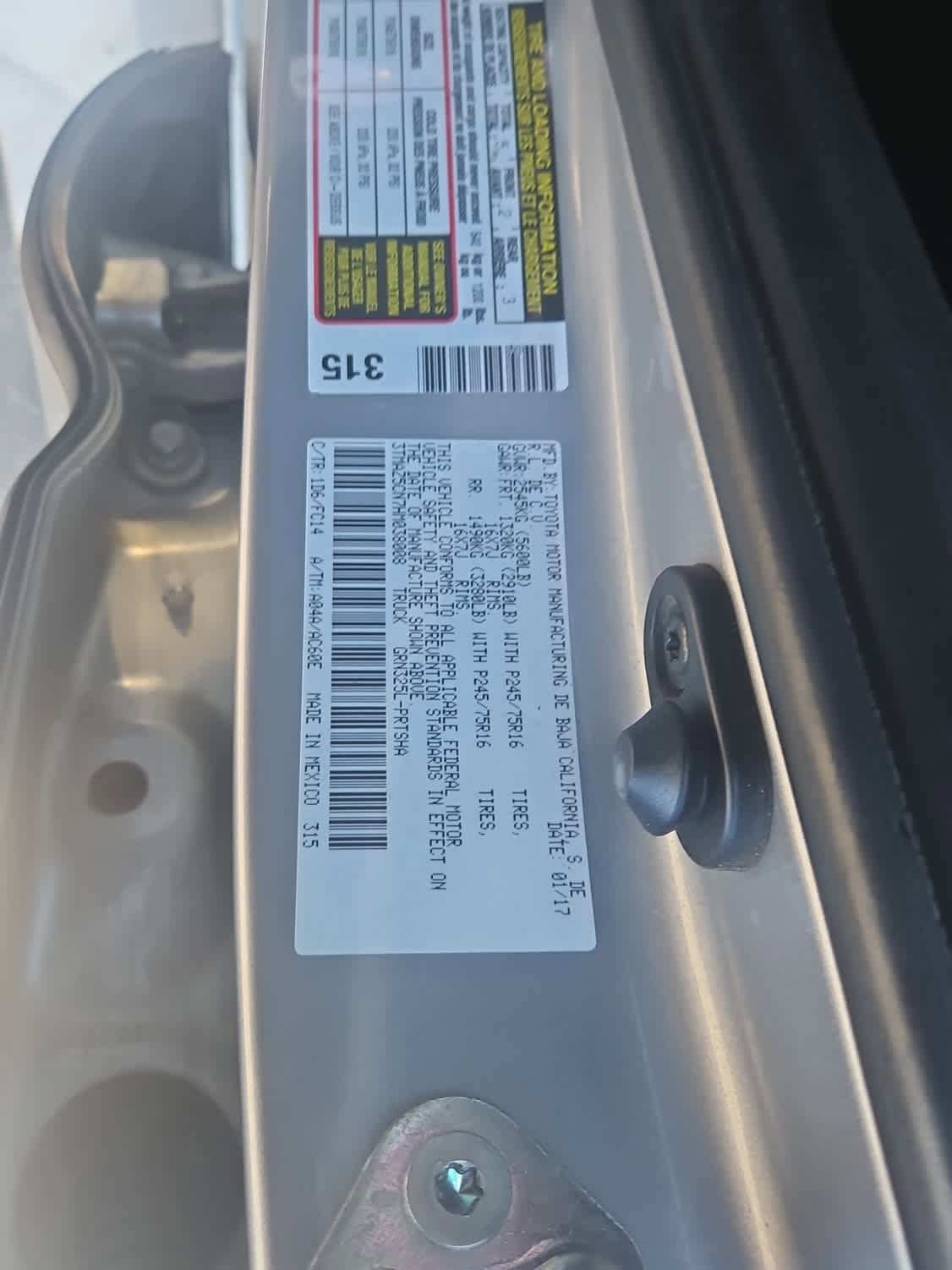 Used 2017 Toyota Tacoma 2WD Double Cab image 21