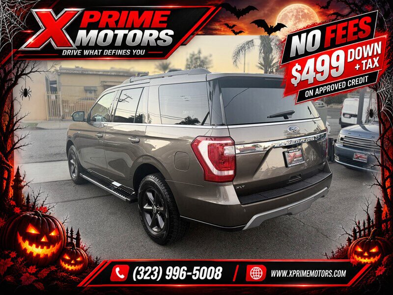 Used 2019 Ford Expedition XLT w/ Equipment Group 202A AWD/4WD image 5