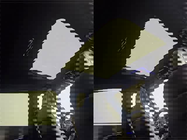 Certified 2025 Mercedes-Benz GLC 300 4MATIC image 22