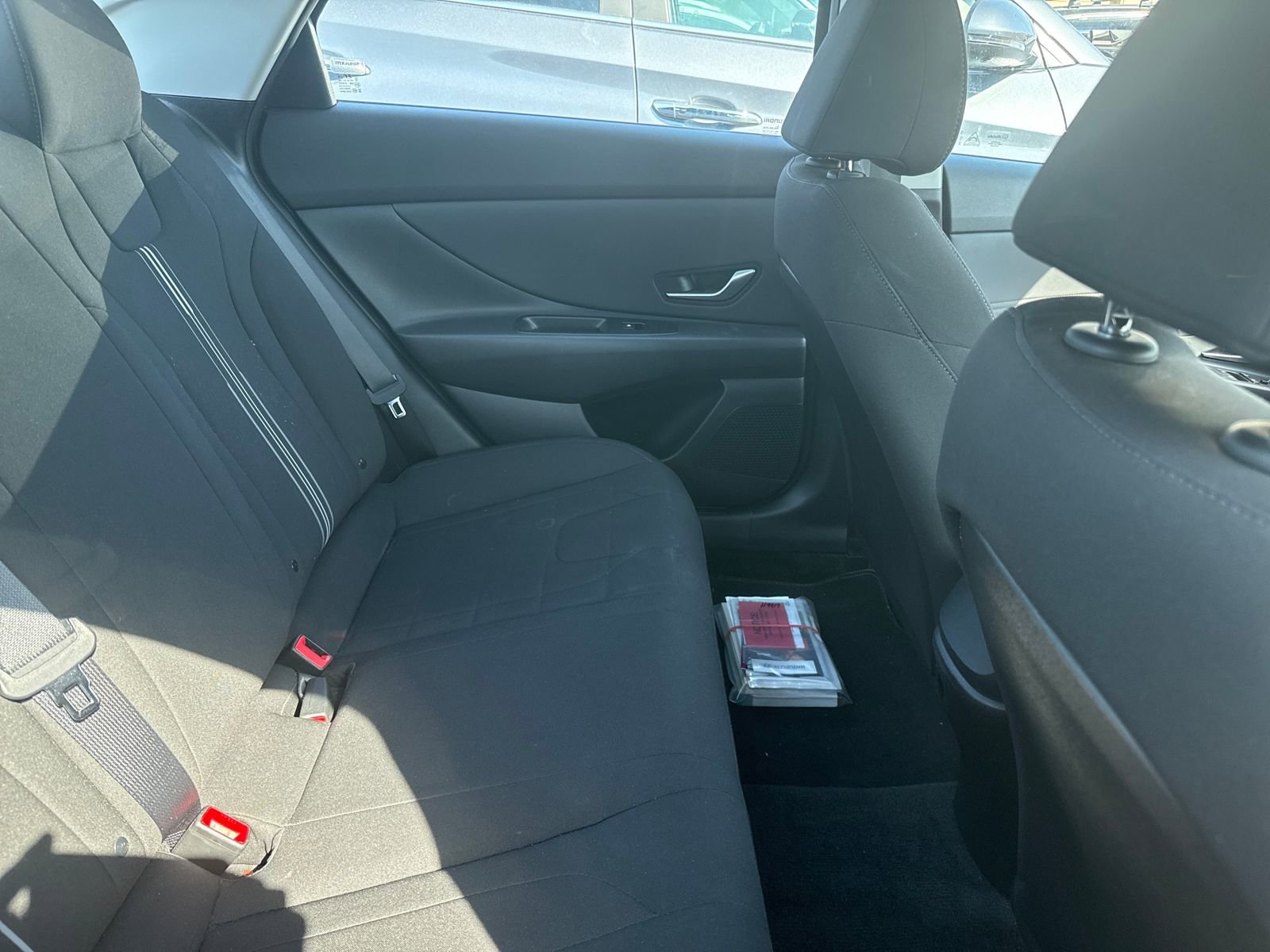 Used 2023 Hyundai Elantra SEL w/ Convenience Package image 8