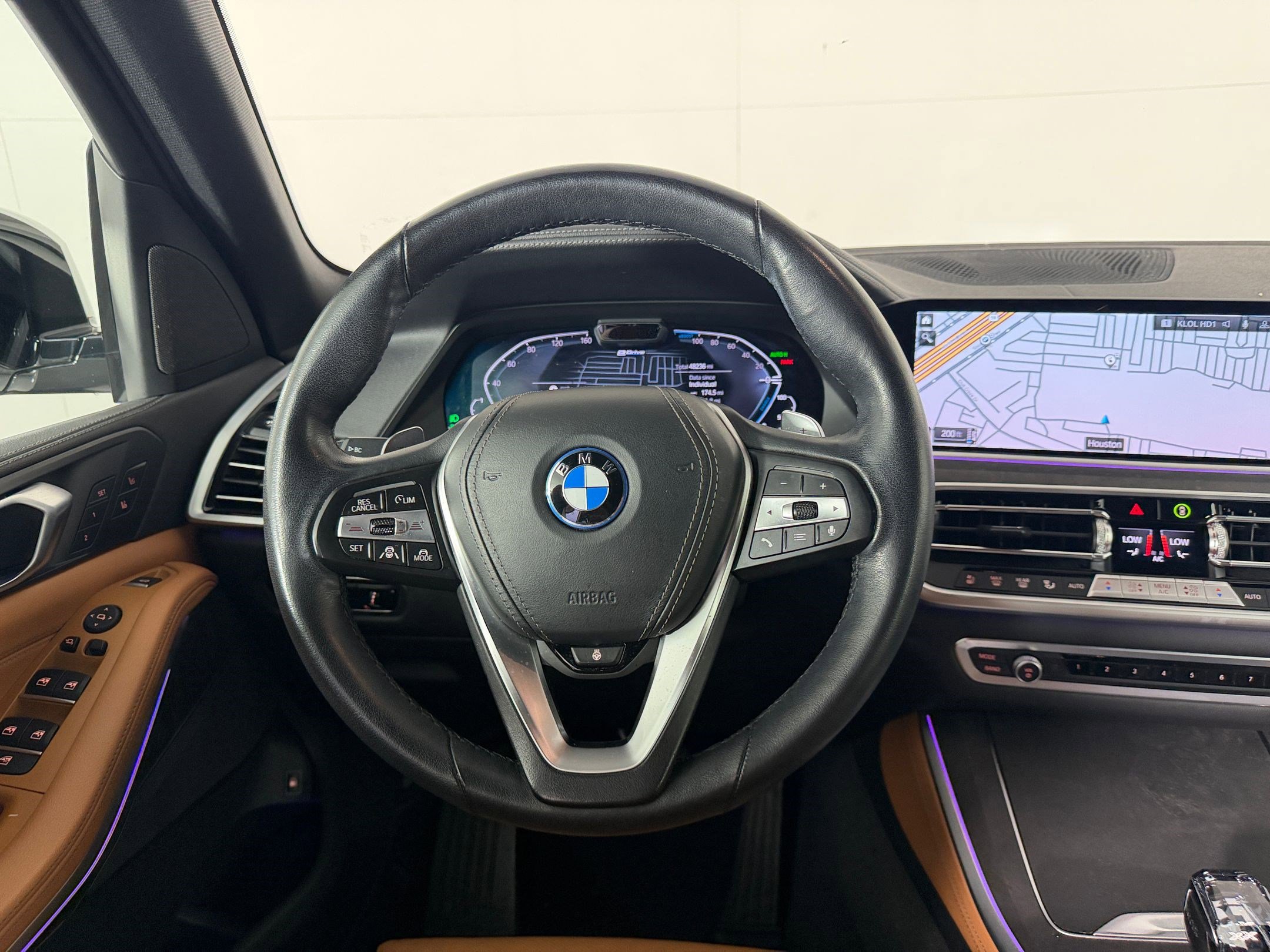 Used 2022 BMW X5 xDrive45e AWD/4WD image 15