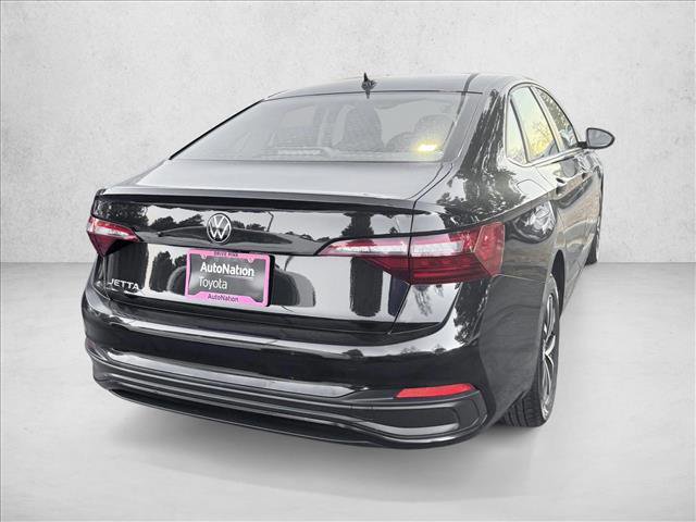 Used 2024 Volkswagen Jetta S image 4