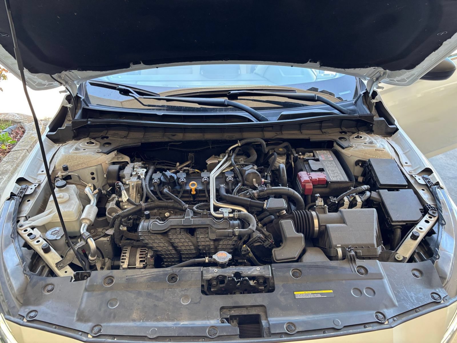 Used 2025 Nissan Altima 2.5 SV FWD image 33