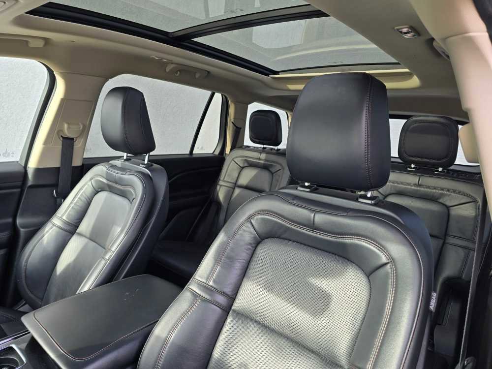 Used 2023 Lincoln Aviator Reserve image 15