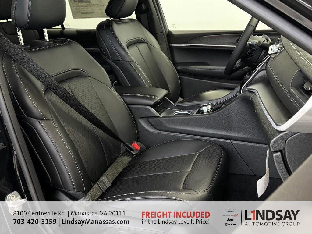 New 2025 Jeep Grand Cherokee L Limited w/ Luxury Tech Group II image 14