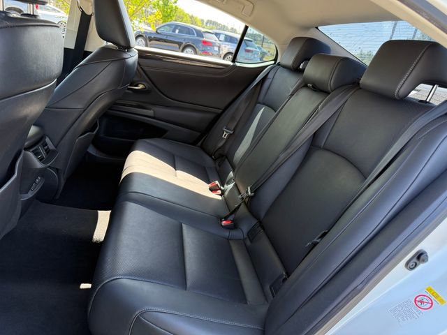 Used 2019 Lexus ES 350 w/ Premium Package FWD image 19
