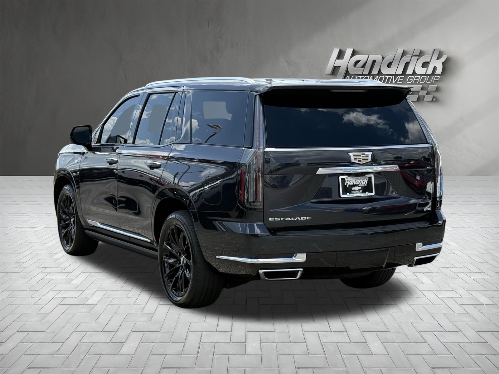 Used 2025 Cadillac Escalade Premium Luxury w/ Touring Package AWD/4WD image 8