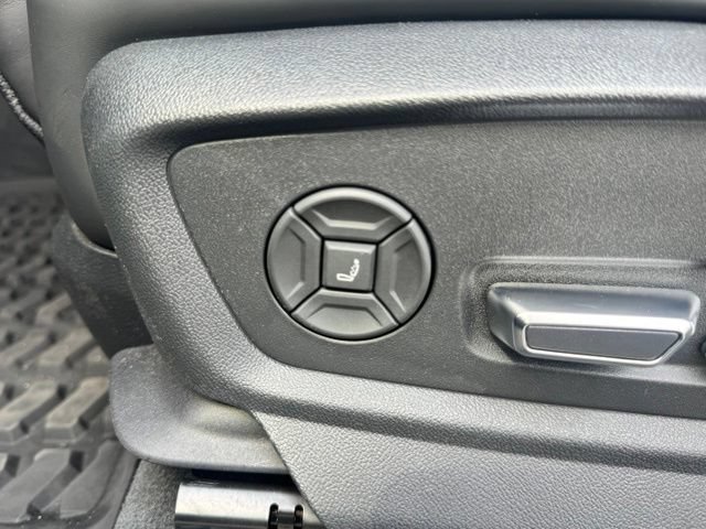 Certified 2022 Audi Q8 Prestige AWD/4WD image 29