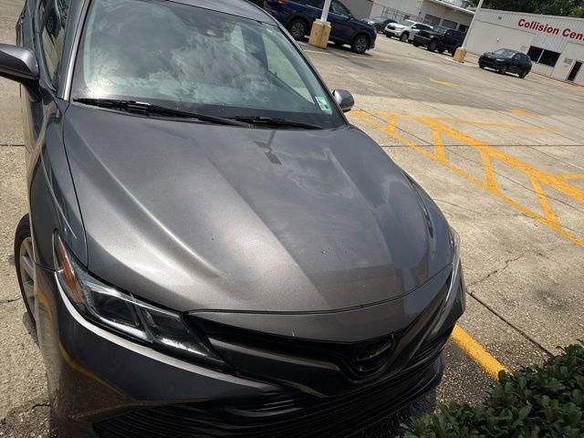 Used 2020 Toyota Camry LE FWD image 10