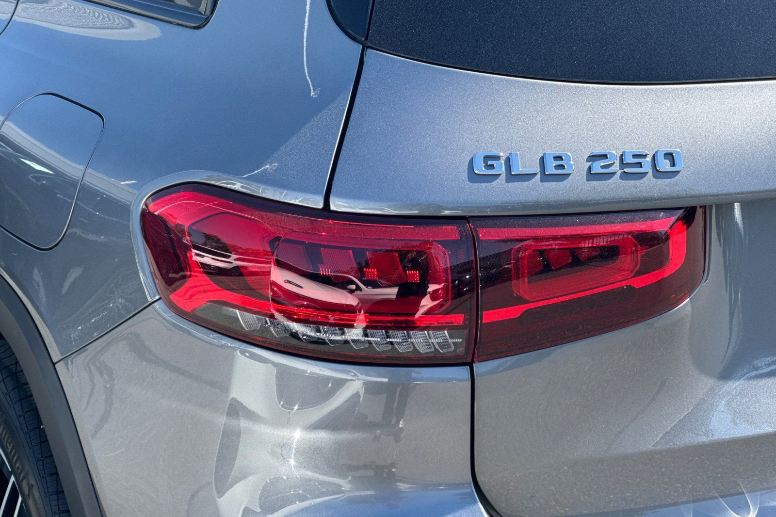 Certified 2023 Mercedes-Benz GLB 250 image 33