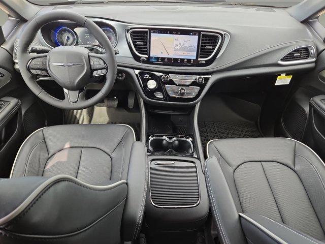 New 2026 Chrysler Pacifica Limited w/ S Appearance Package image 19