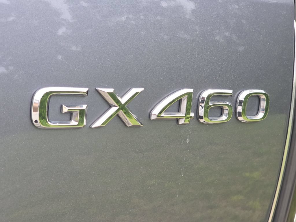 Certified 2023 Lexus GX 460 Luxury w/ Sport Design Package AWD/4WD image 30