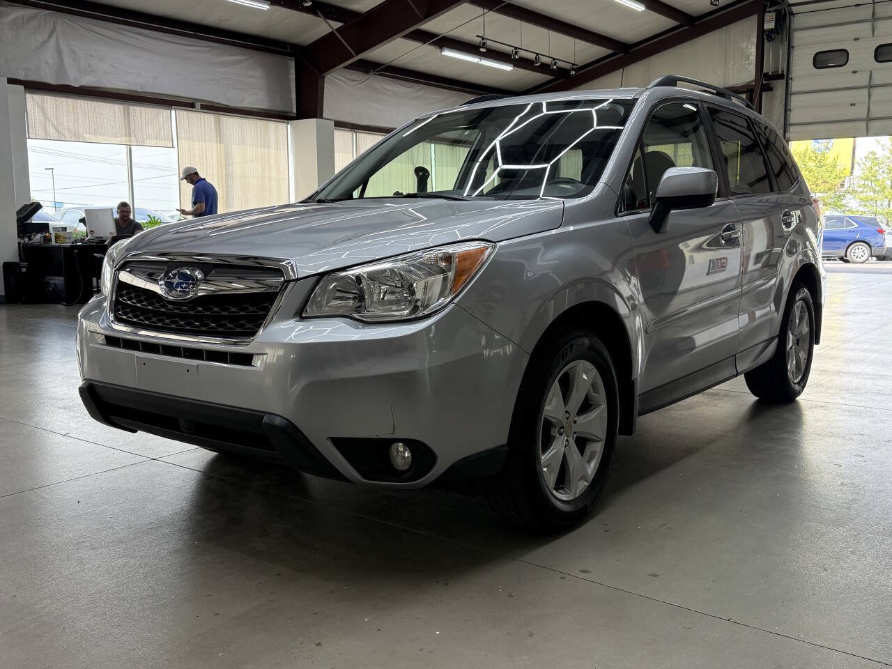 Used 2015 Subaru Forester 2.5i Limited AWD/4WD image 3