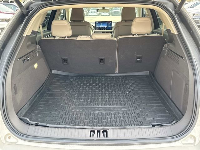 Used 2023 Lincoln Nautilus AWD image 7