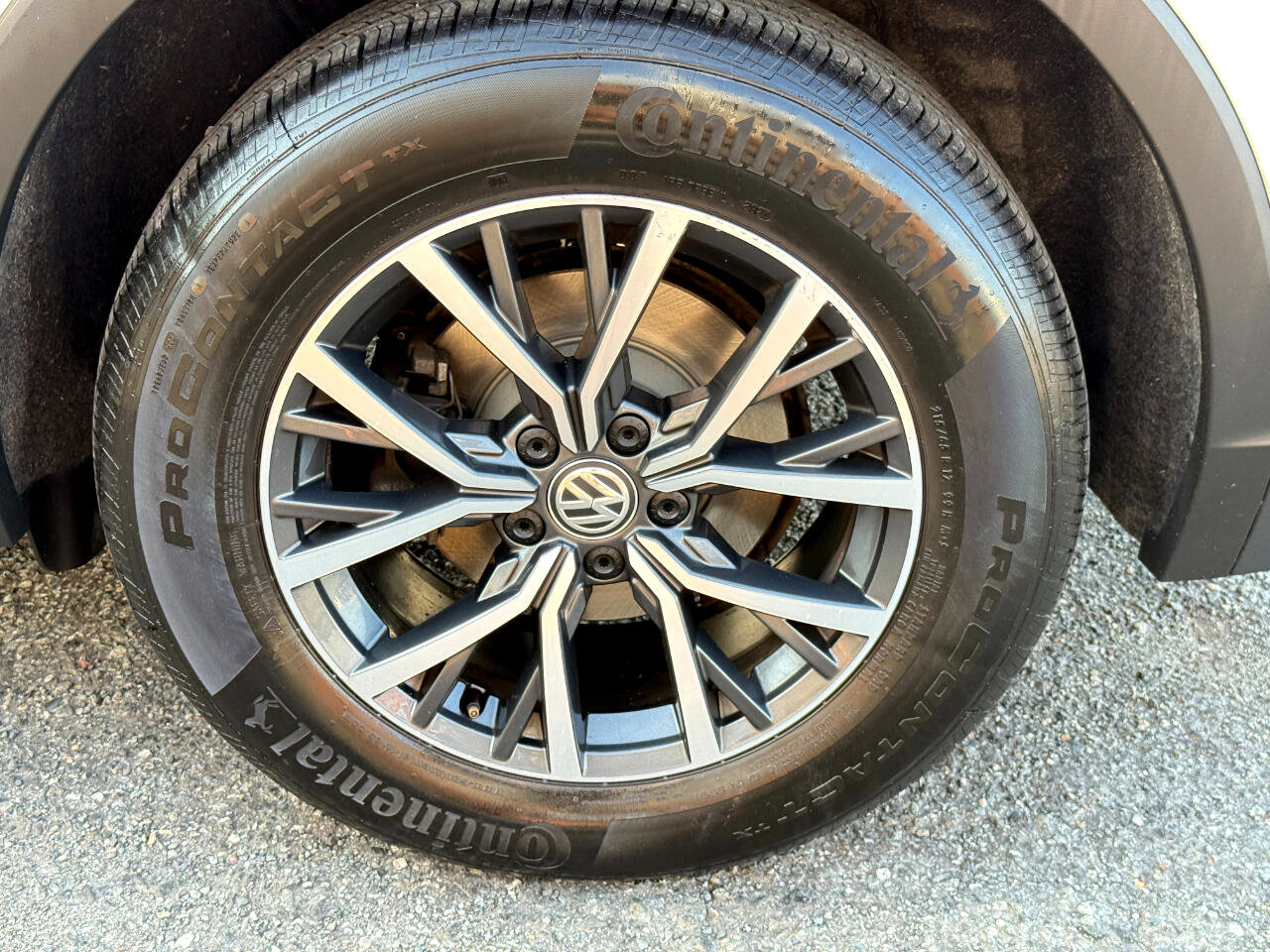 Used 2019 Volkswagen Tiguan SE w/ Panoramic Sunroof Package image 85