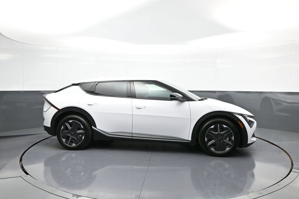 New 2025 Kia EV6 Light image 5