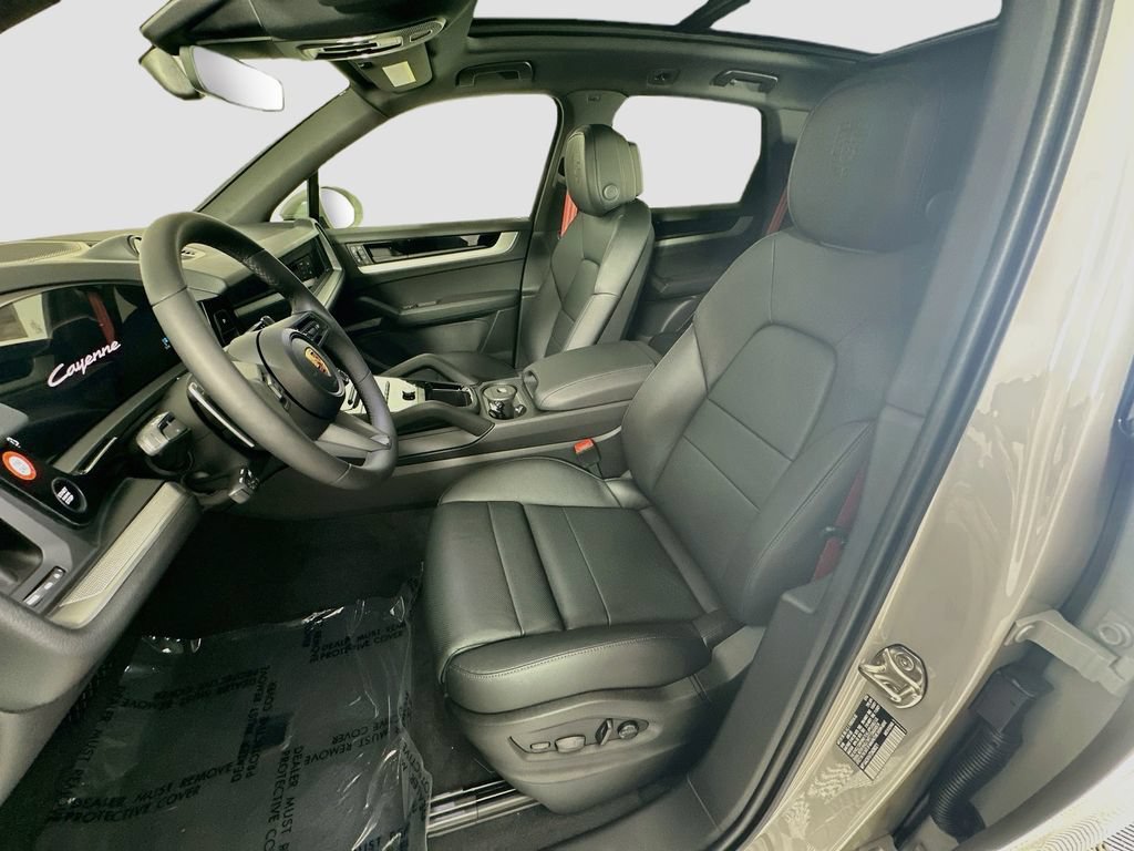 New 2026 Porsche Cayenne AWD/4WD image 5