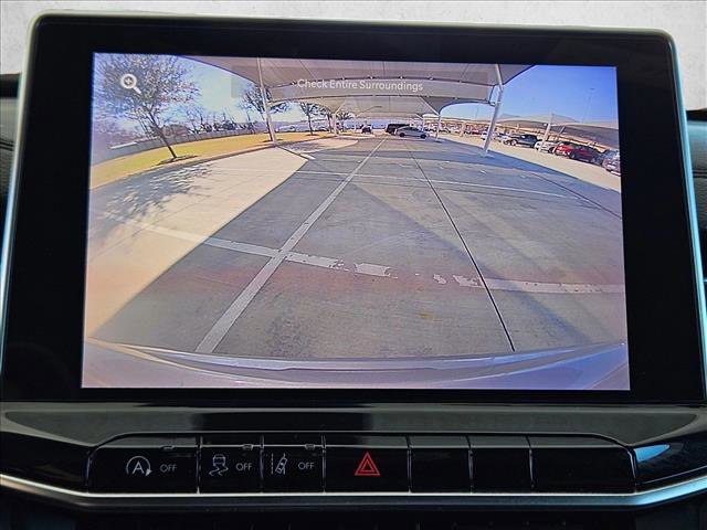 Used 2023 Jeep Compass Sport image 12