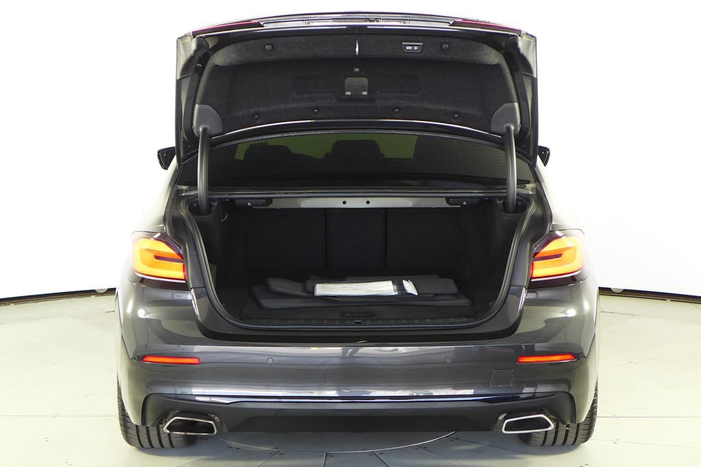 Certified 2023 BMW 530e 530e iPerformance w/ Convenience Package image 10